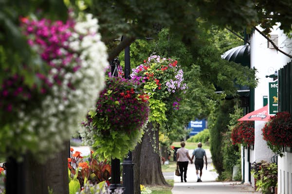 Expand your trip to Niagara Falls with a visit to nearby Niagara-on-the-Lake