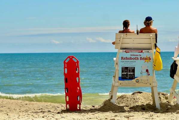 6 of the best beaches in Delaware: water sports, wildlife, and party towns