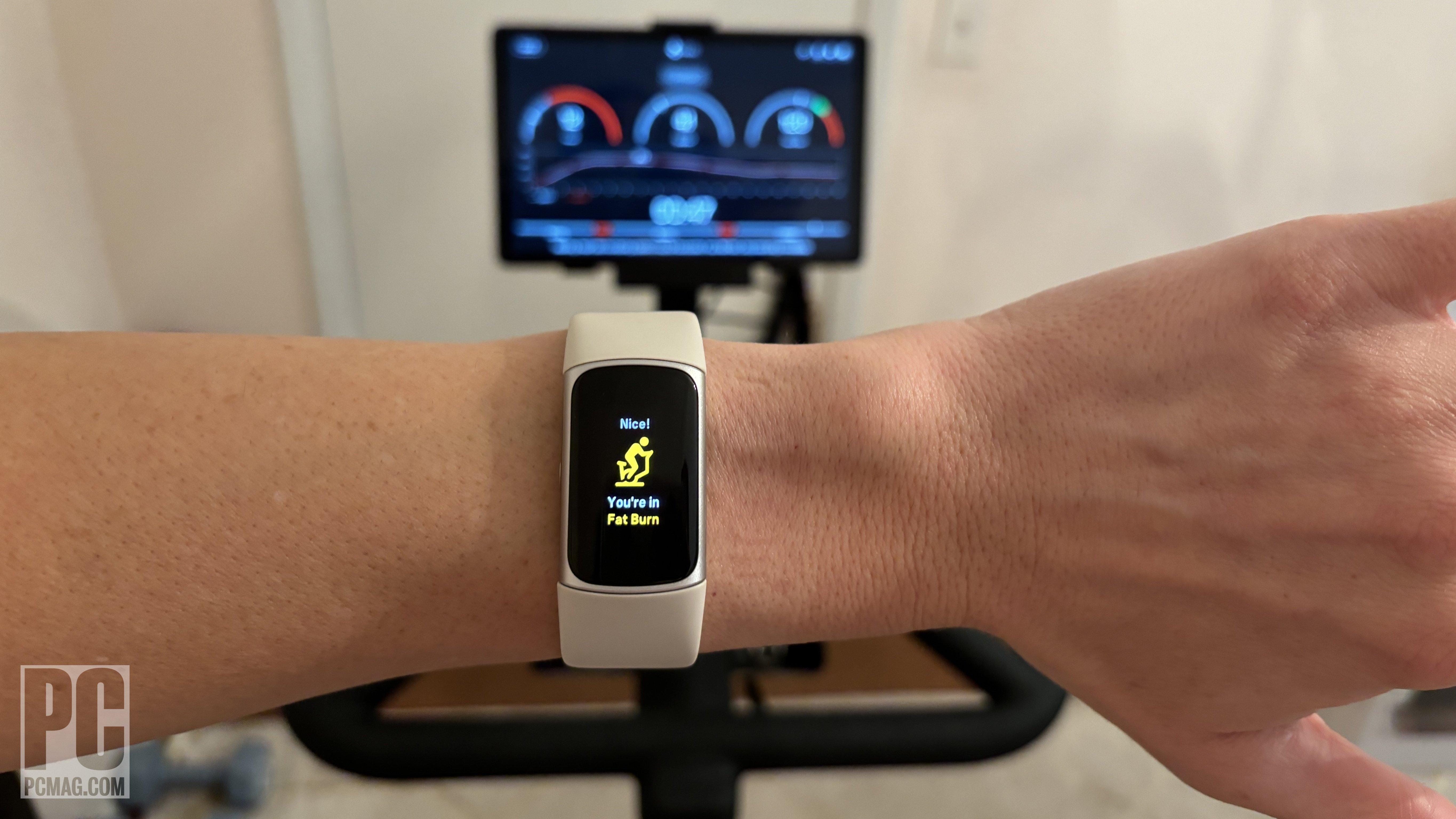 User Experience: Design and Usability⁤ in Fitness​ Trackers